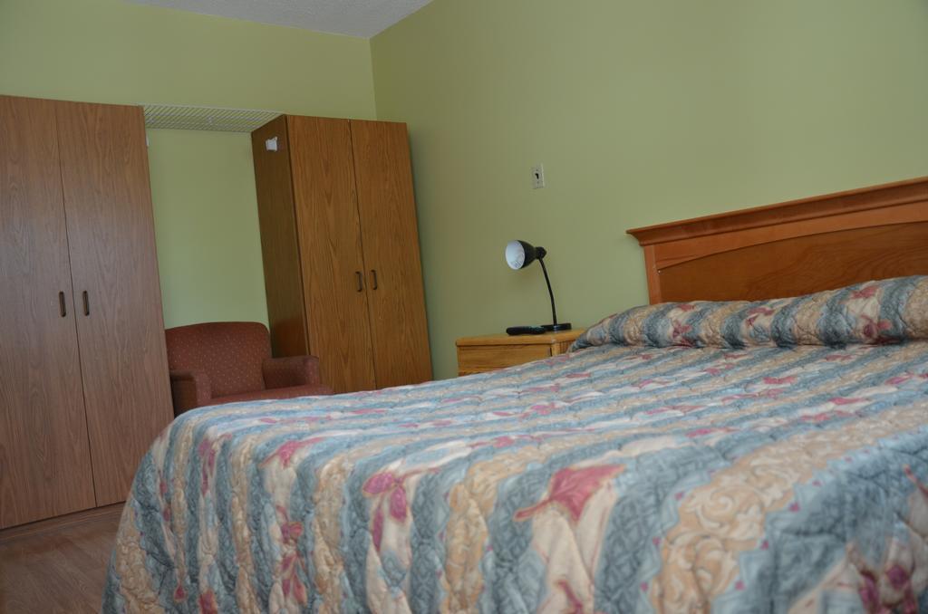 Coachman Inn Regina Zewnętrze zdjęcie