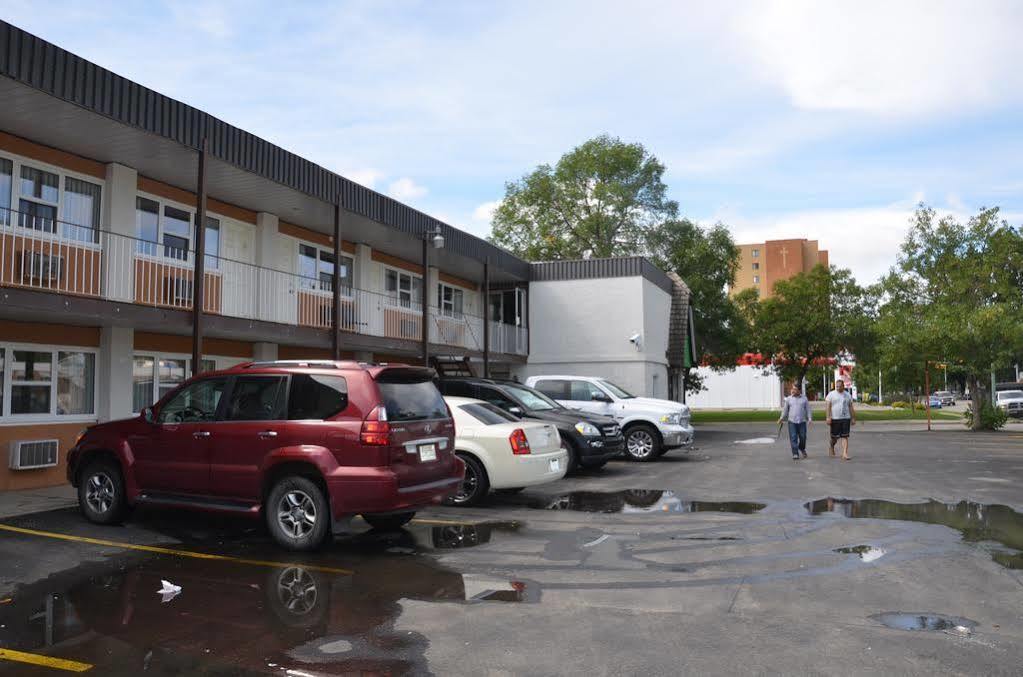 Coachman Inn Regina Zewnętrze zdjęcie