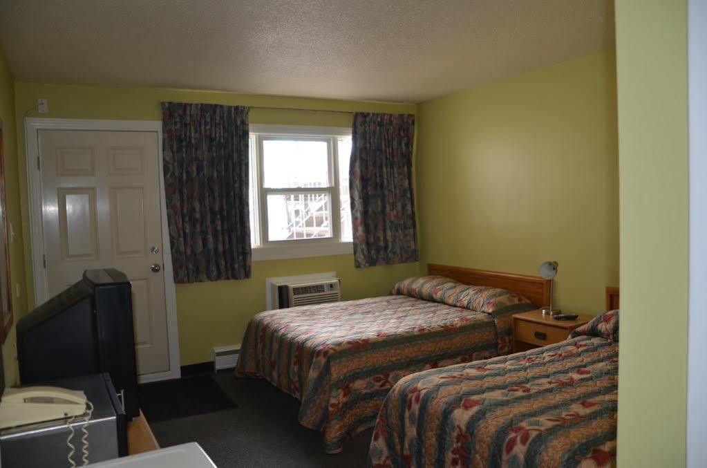 Coachman Inn Regina Zewnętrze zdjęcie